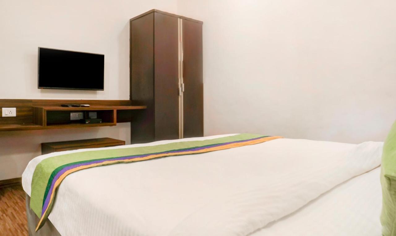Treebo Five Elements, Lonavala Hotel Exterior photo