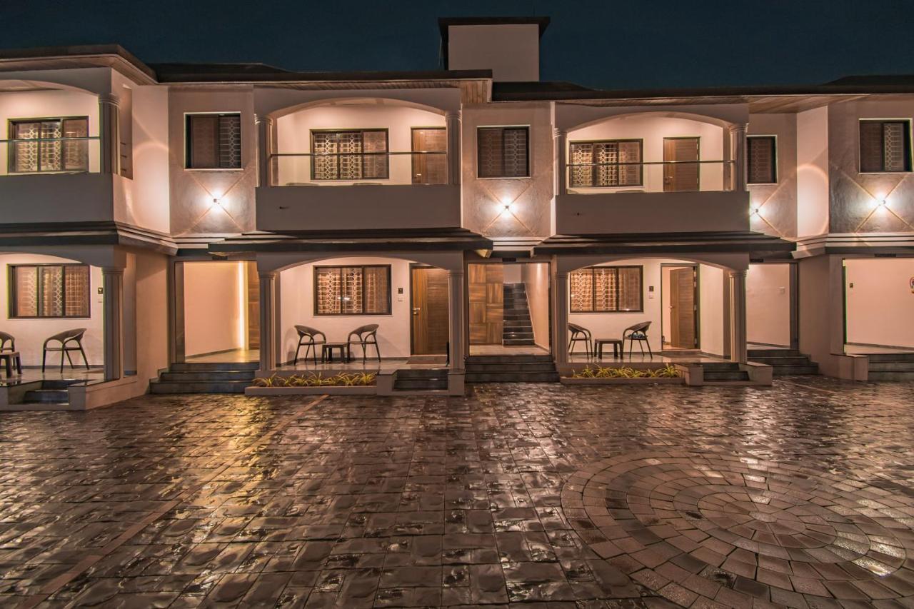 Treebo Five Elements, Lonavala Hotel Exterior photo